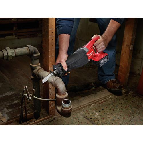 Factory Reconditioned Milwaukee 2720-82 M18 FUEL Cordless Sawzall Reciprocating Saw with 2 REDLITHIUM Batteries - Image 6