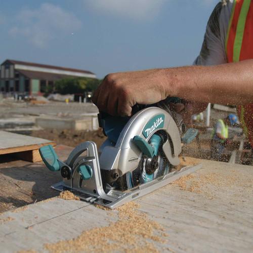 Factory Reconditioned Makita 5377MG-R 7-1/4 in. Magnesium Hypoid Saw - Image 4