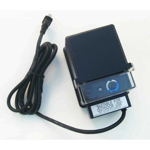 Best Pro Lighting Low Voltage 150-Watt 12-Volt Black Plastic Landscape Lighting Transformer with Photocell and Timer
