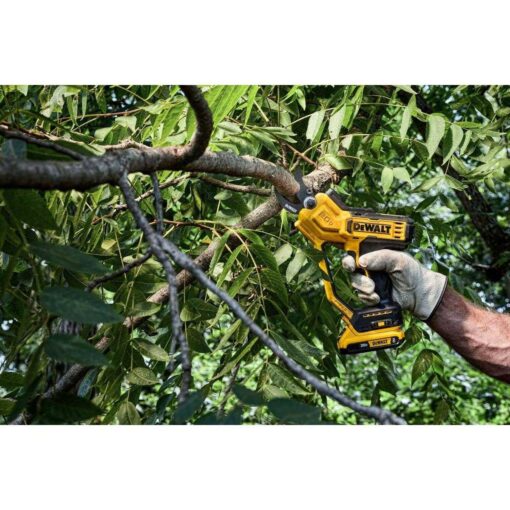 DEWALT 20V MAX Cordless Pruner - DCPR320B - Image 5