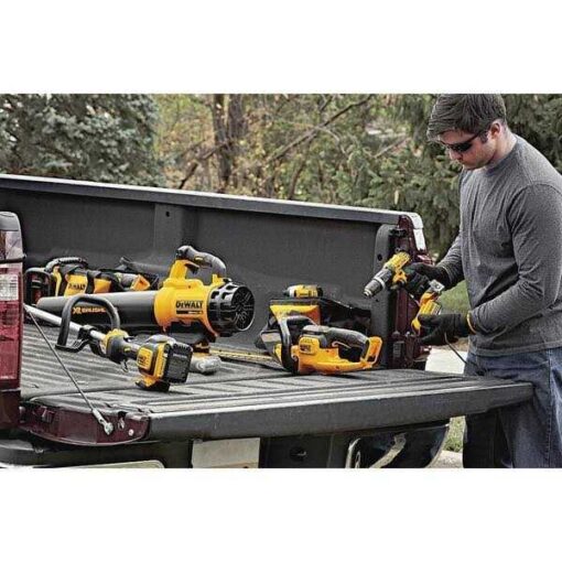 DEWALT 20V MAX Hedge Trimmer DCHT820B - Image 2