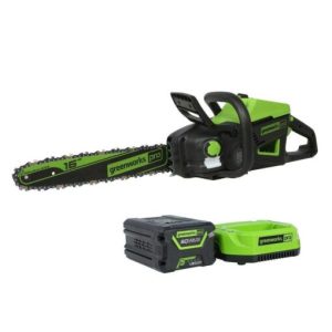 Greenworks Pro 60-Volt Battery Cordless Chainsaw