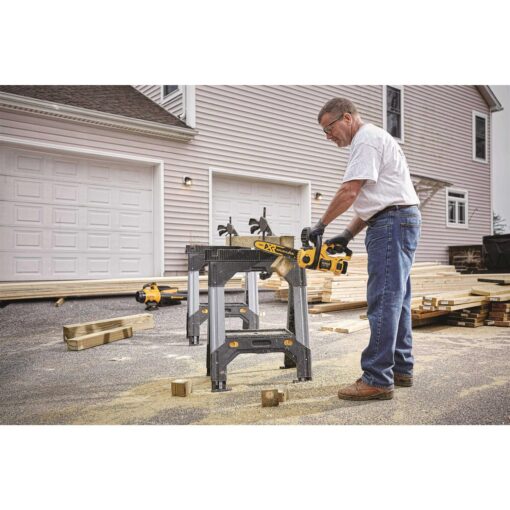 DEWALT 20V MAX Compact Chainsaw Kit DCCS620P1 - Image 5