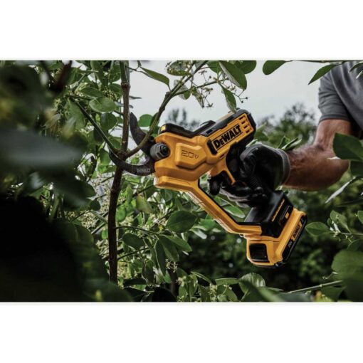DEWALT 20V MAX Cordless Pruner Kit DCPR320D1 - Image 4