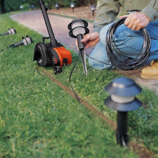 Black & Decker LE750 2-in-1 Landscape Edger - Image 5