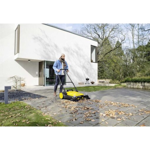 Karcher S 6 Twin Walk-Behind Outdoor Hand Push Sweeper - Image 3