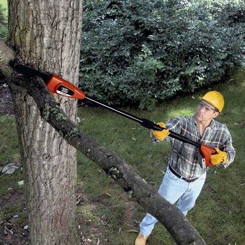Black and Decker LPP120 Pole Saw - Image 4