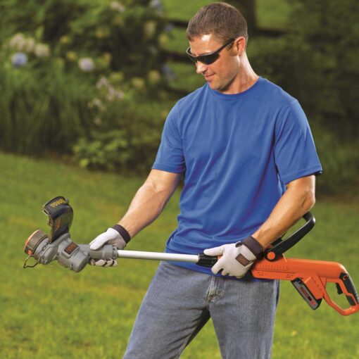 Black & Decker LST300 String Trimmer - Image 4