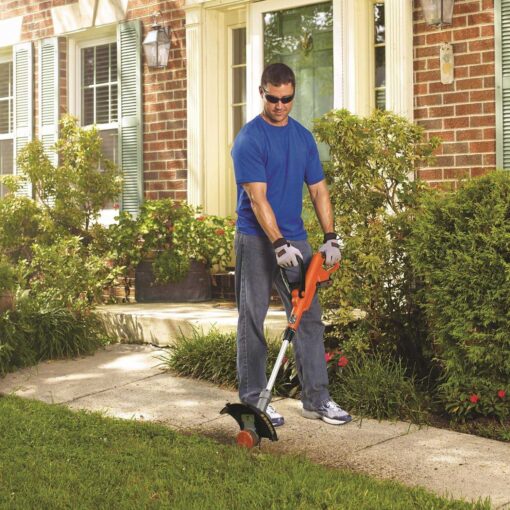 Black & Decker LST300 String Trimmer - Image 5