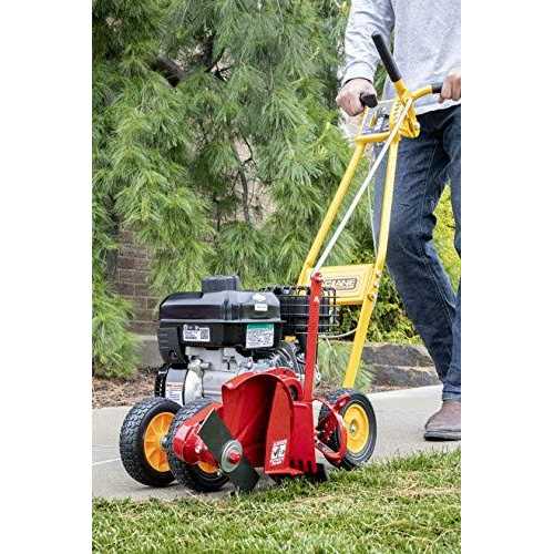 McLane 101-5.5GT-7 Gas Powered Lawn Edger - Image 3