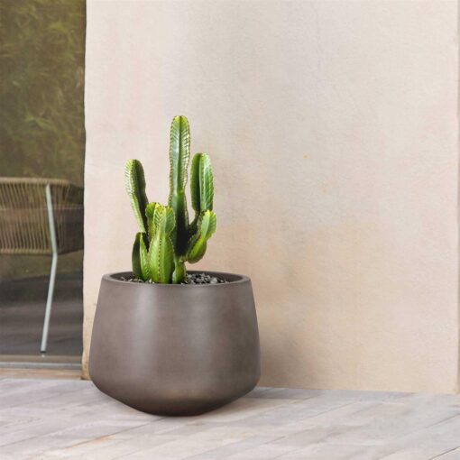 Amethyst Round Lightweight Concrete Indoor or Outdoor Planter Armen Living - Image 5