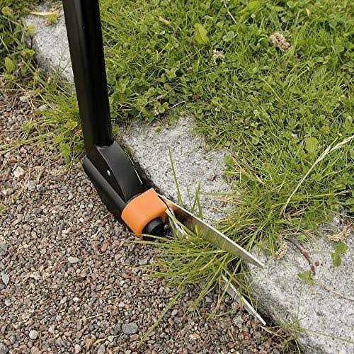 Fiskars Long-Handle Swivel Grass Shears Ornament - Image 5