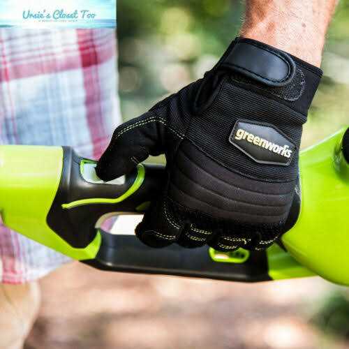Greenworks 40V 8-inch Cordless Pole Saw with Hedge Trimmer - Image 2