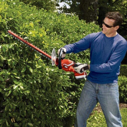 BLACK+DECKER 24 in. 40V Max Cordless Lithium-Ion Hedge Trimmer - Image 4