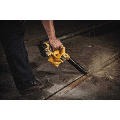 DEWALT 20V MAX Compact Jobsite Blower Kit DCE100M1 - Image 4