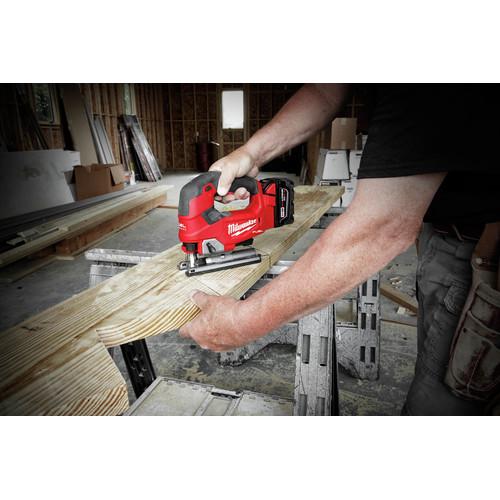 Milwaukee 2737-21 M18 FUEL D-Handle Jig Saw Kit - Image 4