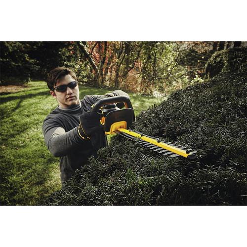 DEWALT 20V MAX 5.0 Ah Cordless Lithium-Ion 22 in. Hedge Trimmer - DCHT820P1 - Image 6