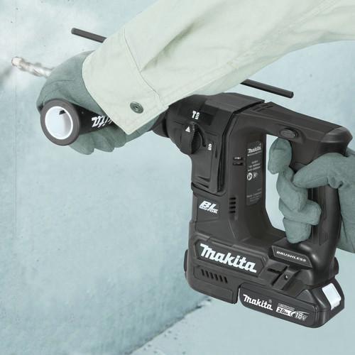 Makita 18V LXT Lithium-Ion Sub-Compact Brushless 11-16 in. Rotary Hammer Kit, accepts SDS-PLUS bits, 65-Piece. Accessory Set - XRH06RBX - Image 14
