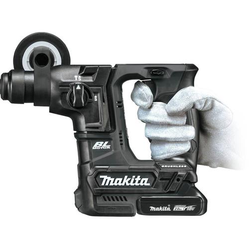 Makita 18V LXT Lithium-Ion Sub-Compact Brushless 11-16 in. Rotary Hammer Kit, accepts SDS-PLUS bits, 65-Piece. Accessory Set - XRH06RBX - Image 4