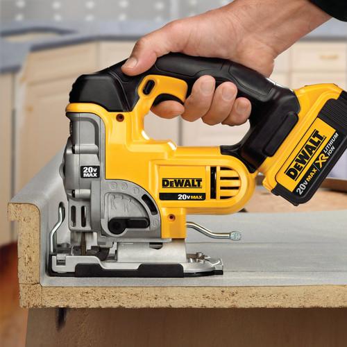 DEWALT 20V MAX Lithium-Ion Jigsaw (Tool Only) - DCS331B - Image 2