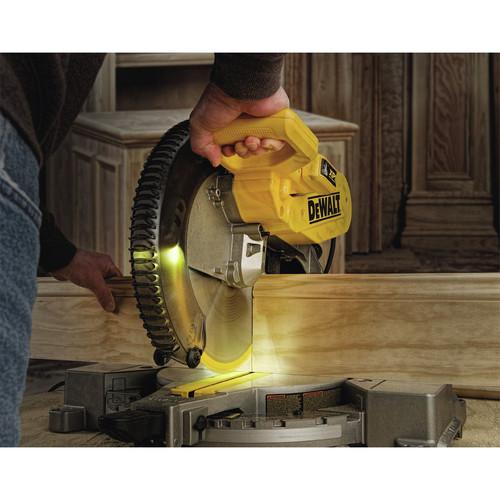 DEWALT 12 in. Double Bevel Compound Miter Saw with XPS Light - DW716XPS - Image 4