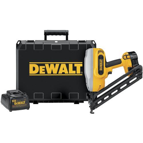 DEWALT 18V XRP Cordless 15-Gauge 1-1/4 in. – 2-1/2 in. Angled Finish Nailer Kit - DC628K
