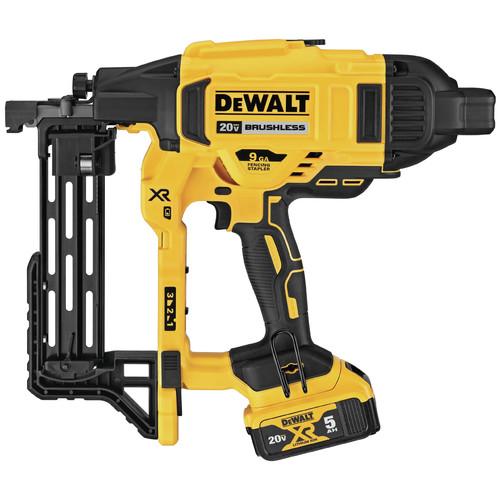 DEWALT 20V MAX XR 9GA Fencing Stapler Kit with (2) 5 Ah Li-Ion Batteries - DCFS950P2 - Image 2