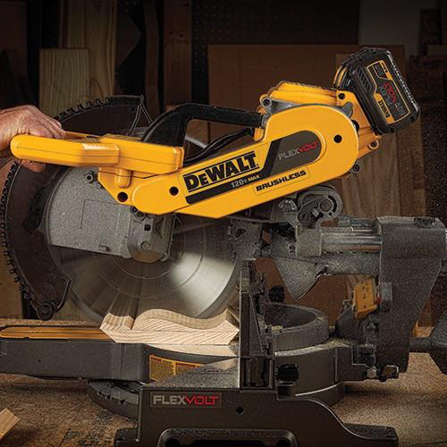 Factory Reconditioned DEWALT MAX FlexVolt Cordless Lithium-Ion 12 in. Sliding Compound Miter Saw Kit with Batteries - DHS790T2R - Image 7