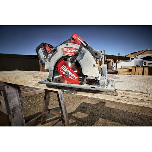 Milwaukee 2732-21HD M18 FUEL 7-1/4 in. Circular Saw Kit - Image 5