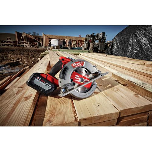 Milwaukee 2732-21HD M18 FUEL 7-1/4 in. Circular Saw Kit - Image 8
