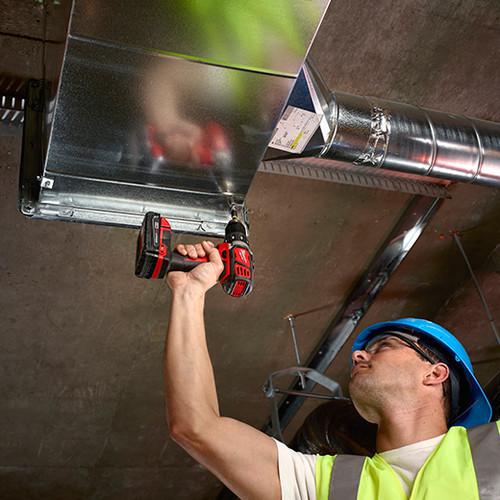 Milwaukee 2606-22CT M18 Lithium-Ion 1/2 in. Cordless Drill Driver Kit (1.5 Ah) - Image 5
