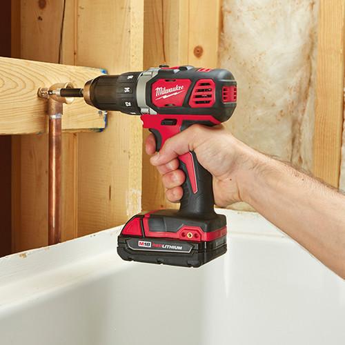 Milwaukee 2606-22CT M18 Lithium-Ion 1/2 in. Cordless Drill Driver Kit (1.5 Ah) - Image 9