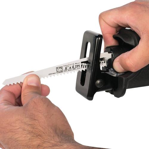 Makita 18V LXT 4.0 Ah Cordless Lithium-Ion Reciprocating Saw Kit - XRJ04M - Image 4