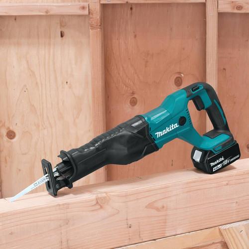 Makita 18V LXT 4.0 Ah Cordless Lithium-Ion Reciprocating Saw Kit - XRJ04M - Image 7