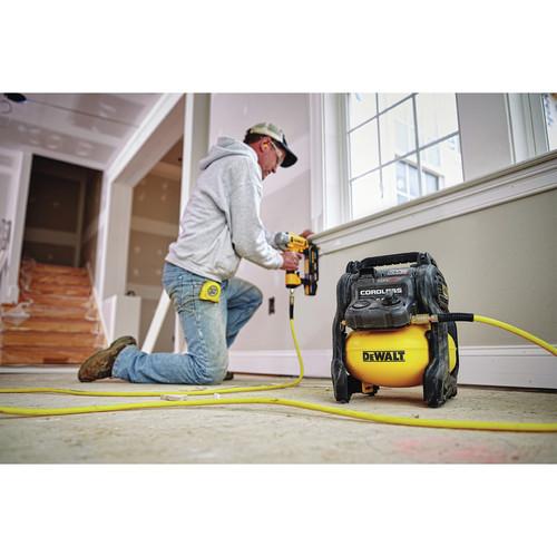 DEWALT FlexVolt 60V MAX 2.5 Gal. Cordless Air Compressor Kit - DCC2560T1 - Image 14