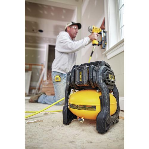 DEWALT FlexVolt 60V MAX 2.5 Gal. Cordless Air Compressor Kit - DCC2560T1 - Image 19