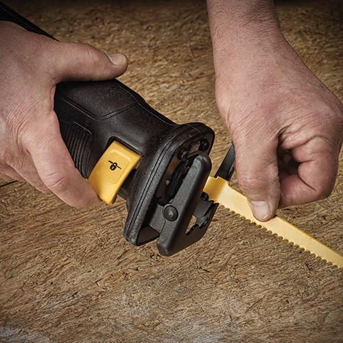 DEWALT FlexVolt 60V MAX Cordless Lithium-Ion Reciprocating Saw Kit with Battery - DCS388T1 - Image 4