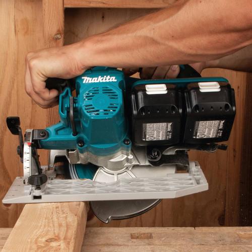 Makita 18V X2 LXT Lithium-Ion (36V) 5.0 Ah Brushless Cordless 7-1/4 in. Circular Saw Kit - XSH06PT - Image 5