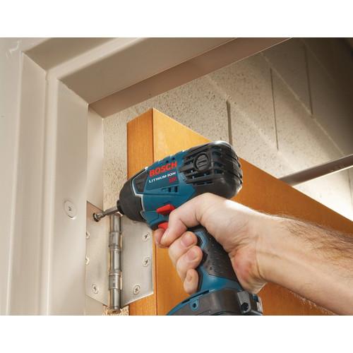Factory Reconditioned Bosch 18V Lithium-Ion 1/2 in. Hammer Drill and Impact Driver Combo Kit - CLPK221-181-RT - Image 7