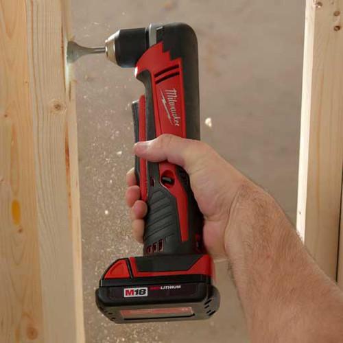 Milwaukee 2615-21CT M18 Lithium-Ion 3/8 in. Cordless Right Angle Drill Driver Kit (1.5 Ah) - Image 3