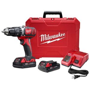Milwaukee 2607-22CT M18 Lithium-Ion 1/2 in. Cordless Hammer Drill Driver Kit (2 Ah)