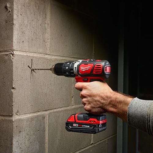 Milwaukee 2607-22CT M18 Lithium-Ion 1/2 in. Cordless Hammer Drill Driver Kit (2 Ah) - Image 9
