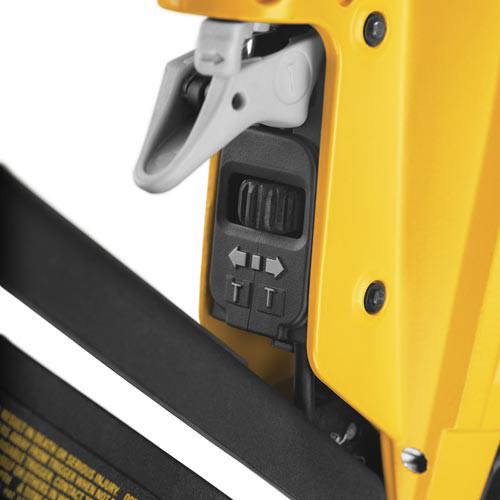 DEWALT 15-Gauge 1 in. – 2-1/2 in. Angled Finish Nailer Kit - D51276K - Image 2
