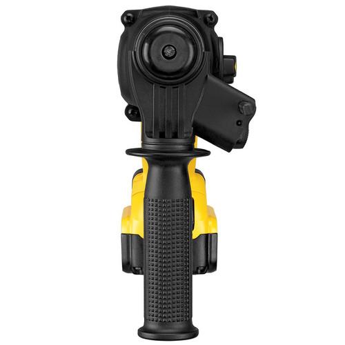 DEWALT 20V MAX XR Cordless Lithium-Ion 1 in. D-Handle SDS-Plus Rotary Hammer Kit - DCH133M2 - Image 4