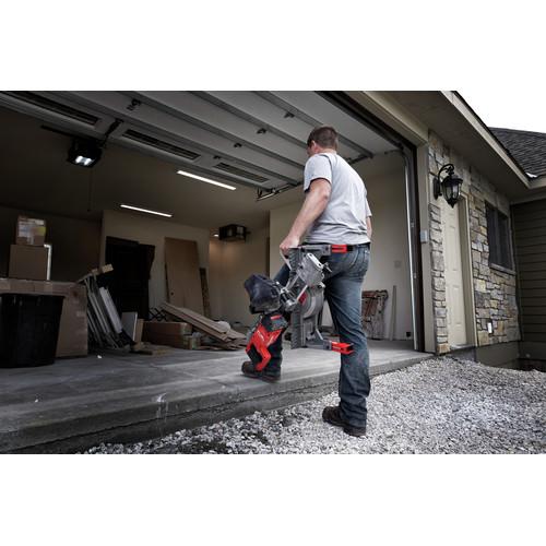 Milwaukee 2733-21 M18 FUEL 7-1/4 in. Dual Bevel Sliding Compound Miter Saw Kit - Image 3