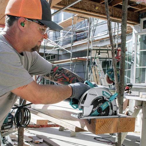 Makita 5008MGA 8-1/4 in. Magnesium Circular Saw with LED Lights - Image 5