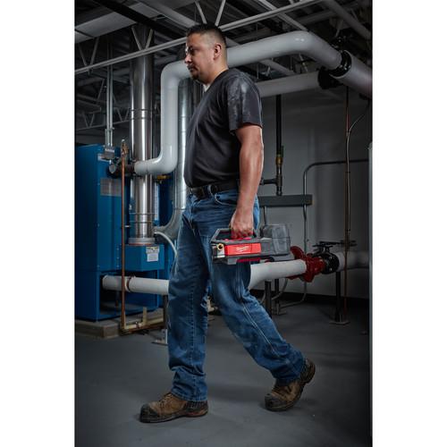 Milwaukee 2771-21 18V 3.0 Ah Cordless Lithium-Ion Transfer Pump Kit - Image 10