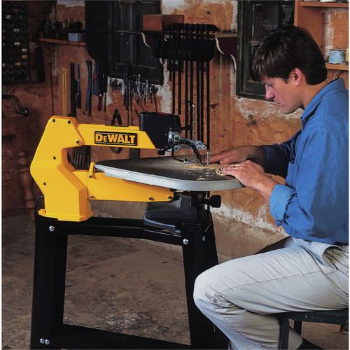 DEWALT 20 in. Variable Speed Scroll Saw - DW788 - Image 4