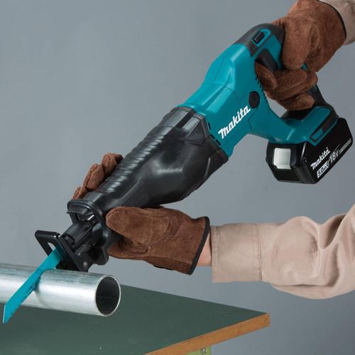 Makita 18V LXT 5.0Ah Cordless Lithium-Ion Reciprocating Saw Kit - XRJ04T - Image 5