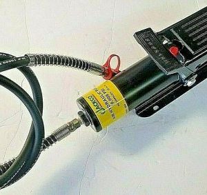 Air Foot Pump -10.000Lbs capacity complete with Hydraulic hose and 1/4" coupler